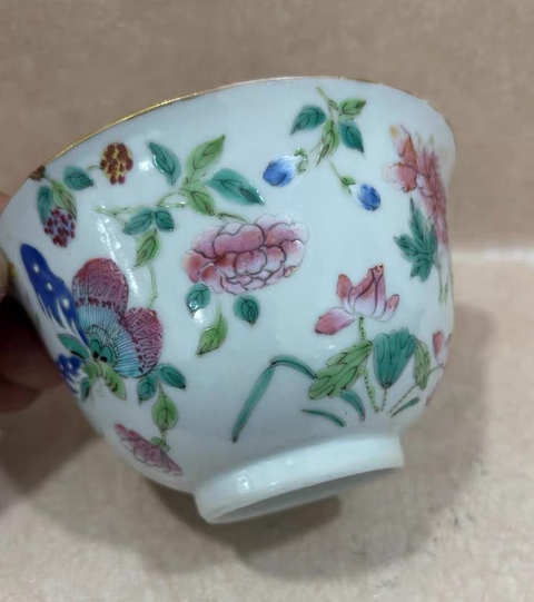 古玩陶瓷道光細(xì)路粉彩茶碗真品鑒賞圖