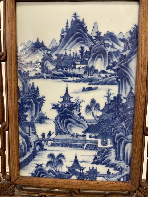 古玩陶瓷樓臺亭閣山水紋青花瓷板畫真品鑒賞圖