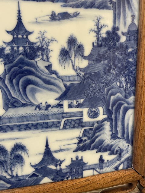 古玩陶瓷樓臺亭閣山水紋青花瓷板畫真品鑒賞圖