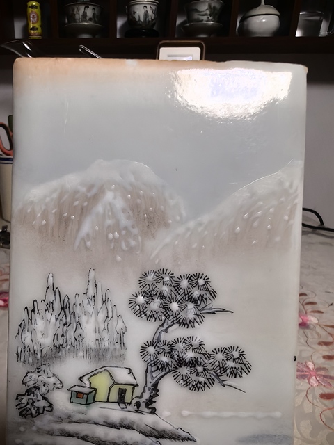 古玩陶瓷粉彩雪景山水瓷板真品鑒賞圖