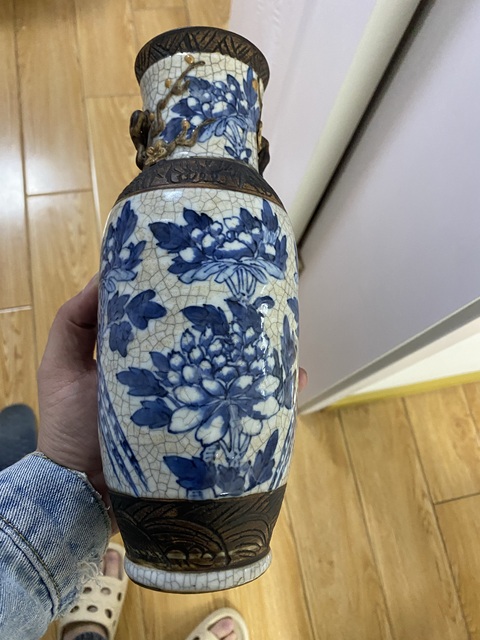 古玩陶瓷咸豐哥釉青花瓶真品鑒賞圖