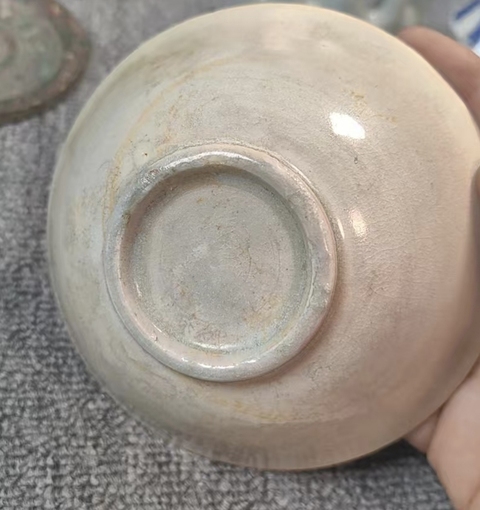 古玩陶瓷青白釉龍紋茶碗真品鑒賞圖