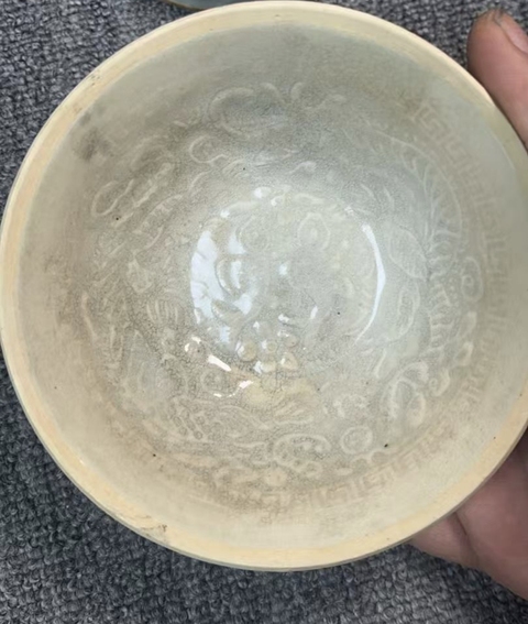 古玩陶瓷青白釉龍紋茶碗真品鑒賞圖