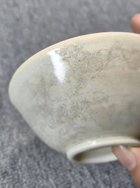 古玩陶瓷青白釉龍紋茶碗真品鑒賞圖