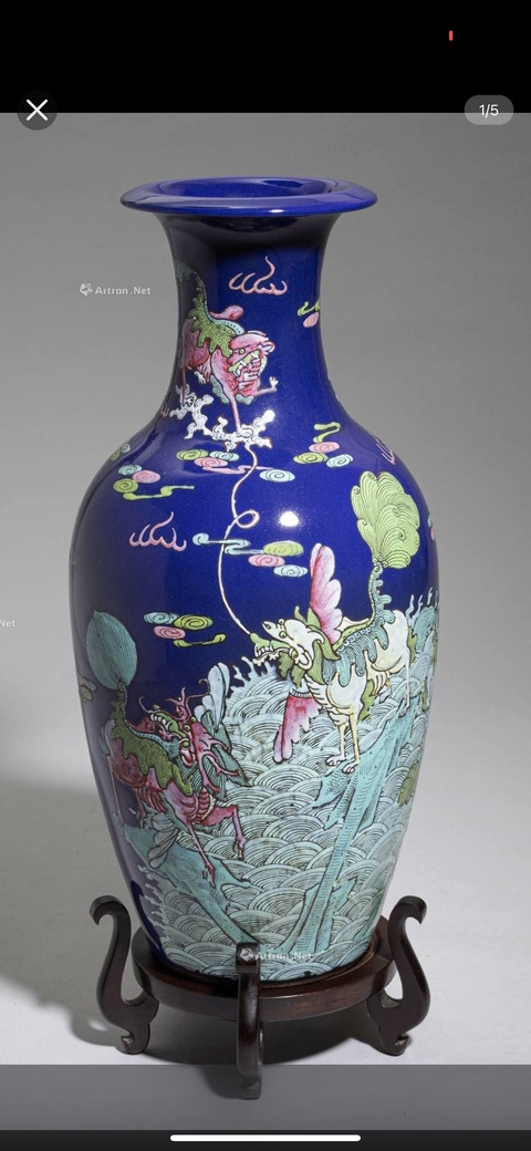 古玩陶瓷祭藍(lán)釉粉彩瓶真品鑒賞圖