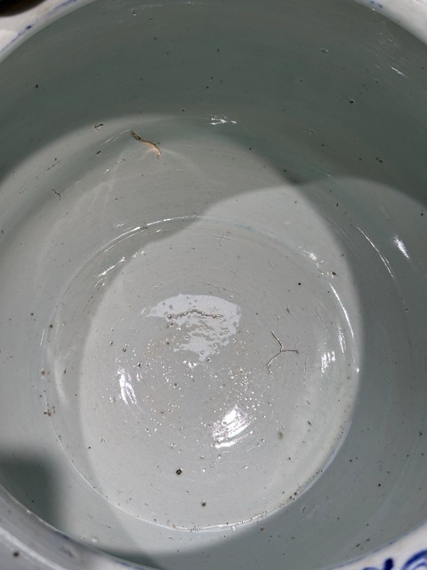 古玩陶瓷青花纏枝花卉紋畫缸真品鑒賞圖