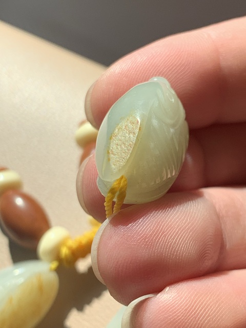 古玩玉器和田玉蟬形手串真品鑒賞圖