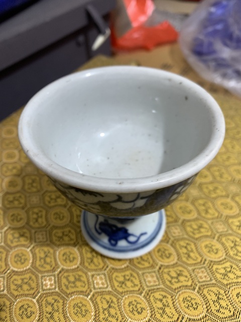 古玩陶瓷青花冰梅圖高足杯真品鑒賞圖