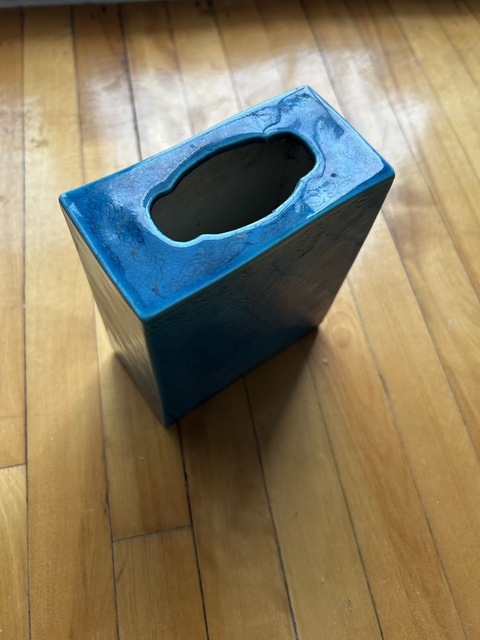 古玩陶瓷孔雀蘭釉暗刻花鳥紋書檔真品鑒賞圖