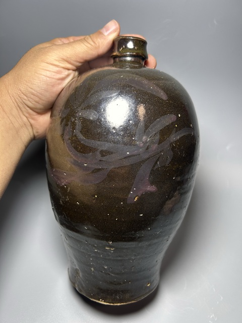 古玩陶瓷磁州窯鐵銹紫彩梅瓶真品鑒賞圖