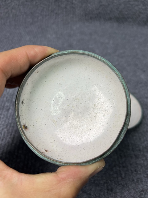 古玩雜項銅胎畫琺瑯花卉紋蓋盒真品鑒賞圖