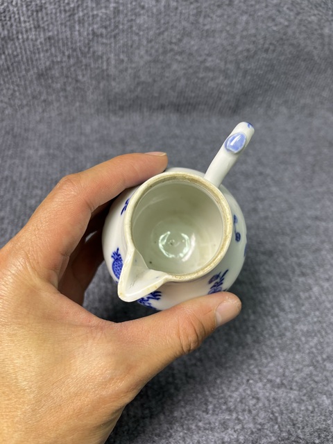 古玩陶瓷青花花卉紋奶壺拍賣，當前價格1388元