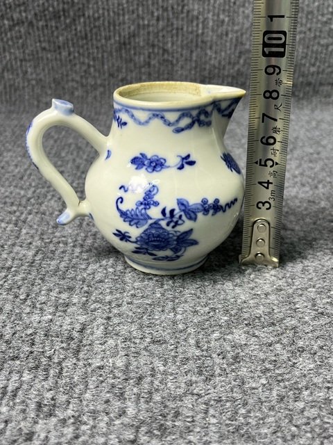 古玩陶瓷青花花卉紋奶壺拍賣，當前價格1388元