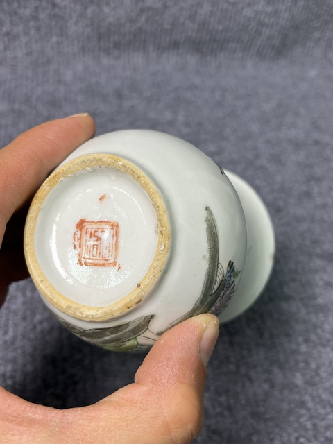 古玩陶瓷粉彩桃花美女紋扎斗拍賣，當前價格1288元