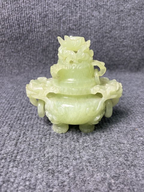 古玩雜項岫玉三足熏香爐拍賣，當前價格688元