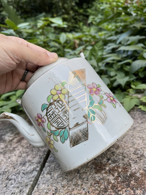 古玩陶瓷博古圖提梁壺真品鑒賞圖