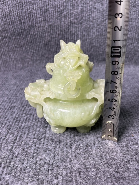 古玩雜項岫玉三足熏香爐拍賣，當前價格688元