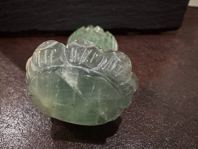 古玩玉器螢石雕“觀音”擺件真品鑒賞圖