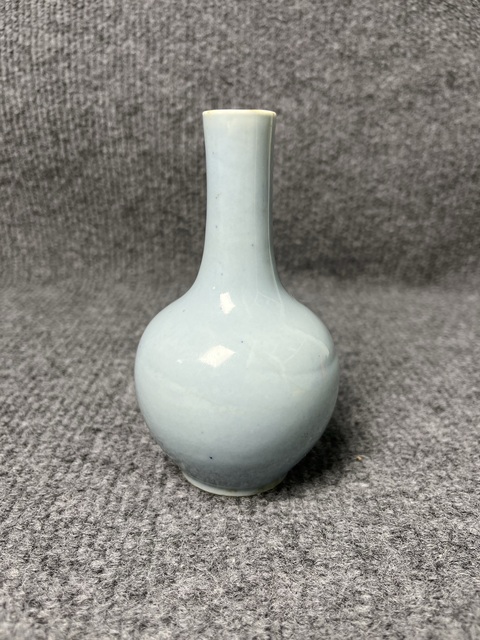 古玩陶瓷天藍釉天球瓶拍賣，當前價格1888元