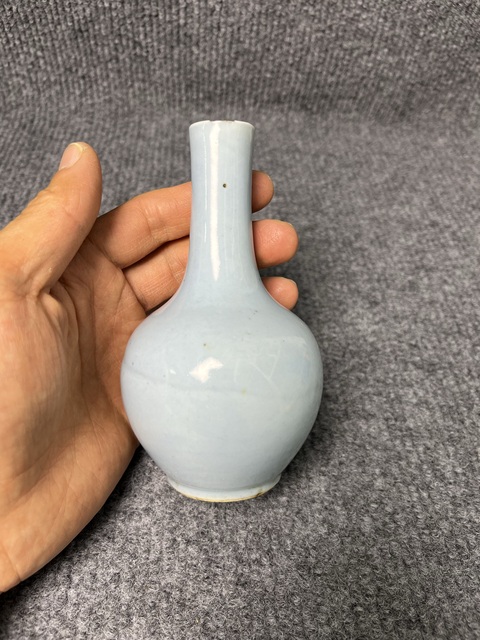 古玩陶瓷天藍釉天球瓶拍賣，當前價格1888元