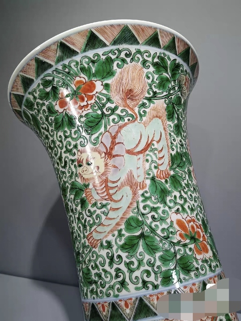 古玩陶瓷晚清五彩花觚真品鑒賞圖