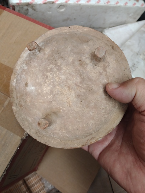 古玩陶瓷漢綠釉三足獸面香碟（早期陶質爐類真品鑒賞圖