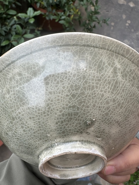 古玩陶瓷青釉印花碗真品鑒賞圖