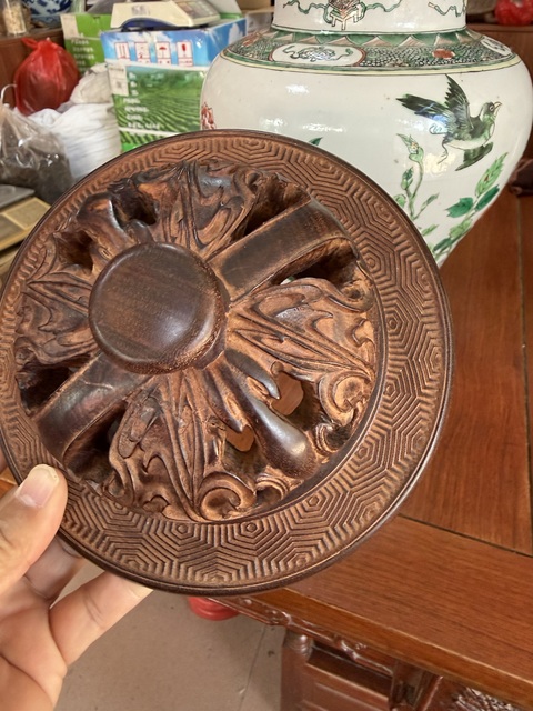 古玩陶瓷花鳥紋五彩將軍罐真品鑒賞圖