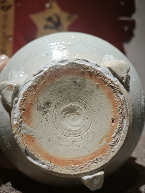 古玩陶瓷青花釉三足爐真品鑒賞圖