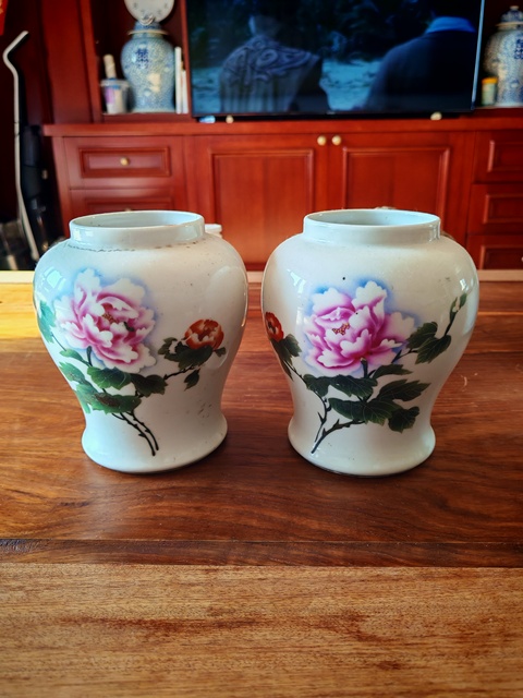 古玩陶瓷花卉紋將軍罐真品鑒賞圖