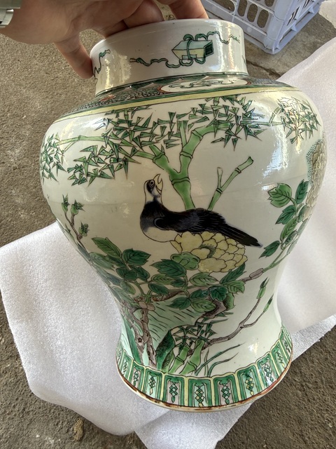 古玩陶瓷五彩花鳥紋將軍罐真品鑒賞圖