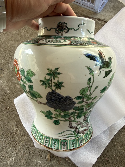 古玩陶瓷五彩花鳥紋將軍罐真品鑒賞圖