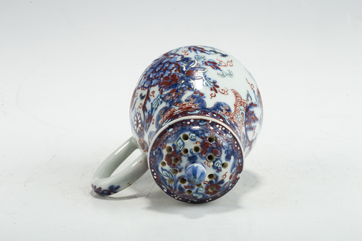 古玩陶瓷清康熙·青花加彩花卉紋蓋壺拍賣，當(dāng)前價(jià)格899元