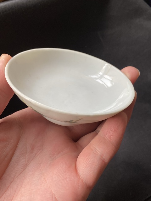 古玩陶瓷清，同治粉彩蟲草紋蓋拍賣，當前價格500元