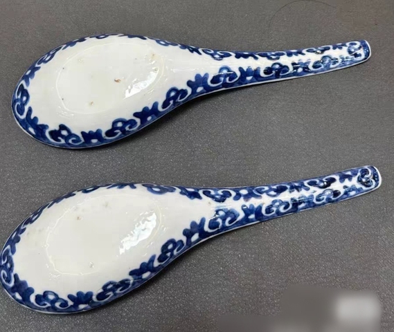 古玩陶瓷青花勺子真品鑒賞圖