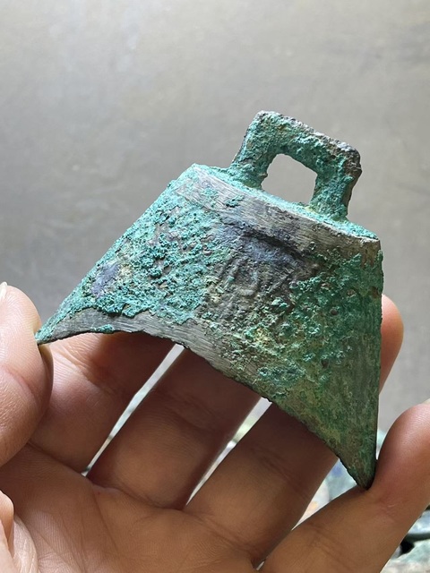 古玩銅器漢代·鈴鐺拍賣，當前價格2198元