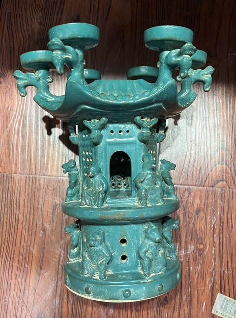 古玩陶瓷孔雀綠釉貢器真品鑒賞圖