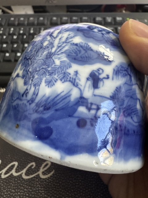 古玩陶瓷清晚期 青花山水人物紋水盂真品鑒賞圖