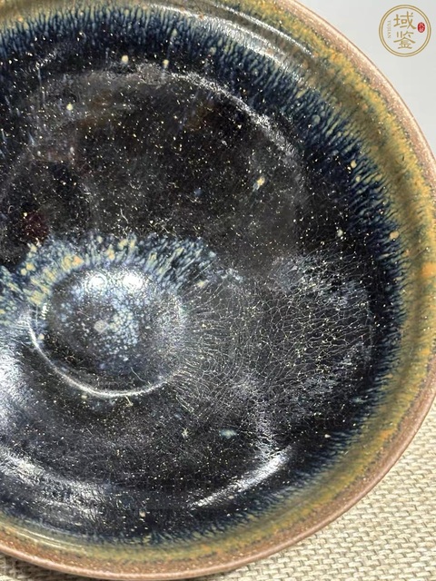 古玩陶瓷宋代時(shí)期黑釉盞真品鑒賞圖