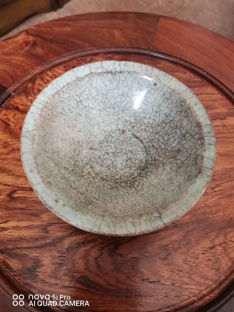 古玩陶瓷青白哥釉撇口碗真品鑒賞圖