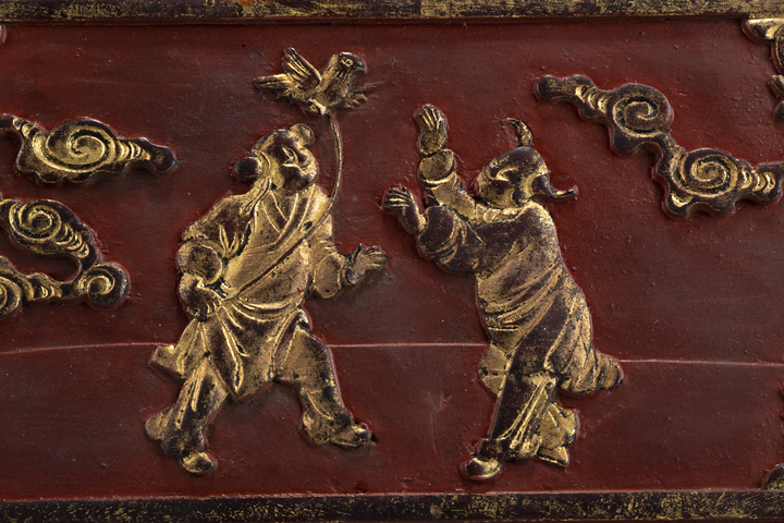 古玩雜項晚清民國·木漆金嬰戲紋花板真品鑒賞圖