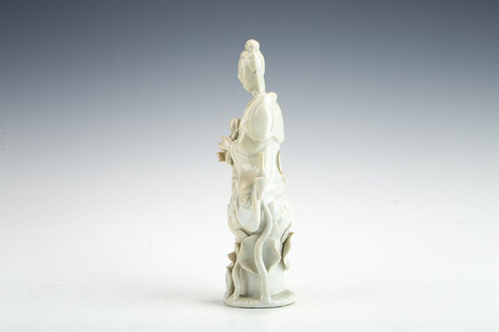 古玩陶瓷晚清民國·白釉送子觀音塑像真品鑒賞圖