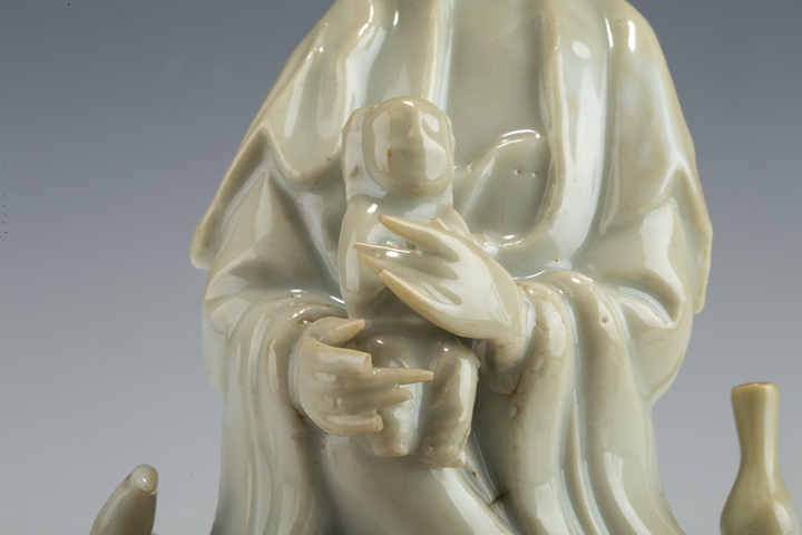 古玩陶瓷晚清民國·白釉送子觀音塑像真品鑒賞圖