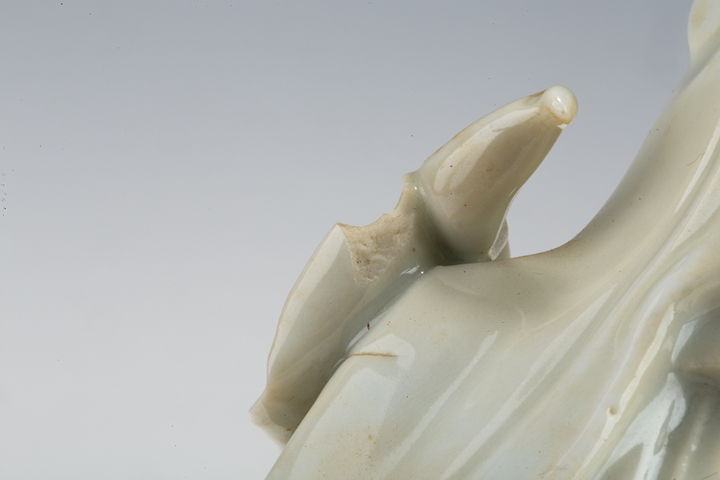 古玩陶瓷晚清民國·白釉送子觀音塑像真品鑒賞圖