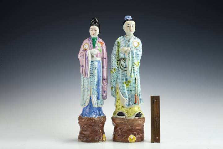 古玩陶瓷民國·粉彩韓湘子、何仙姑塑像拍賣，當前價格3188元