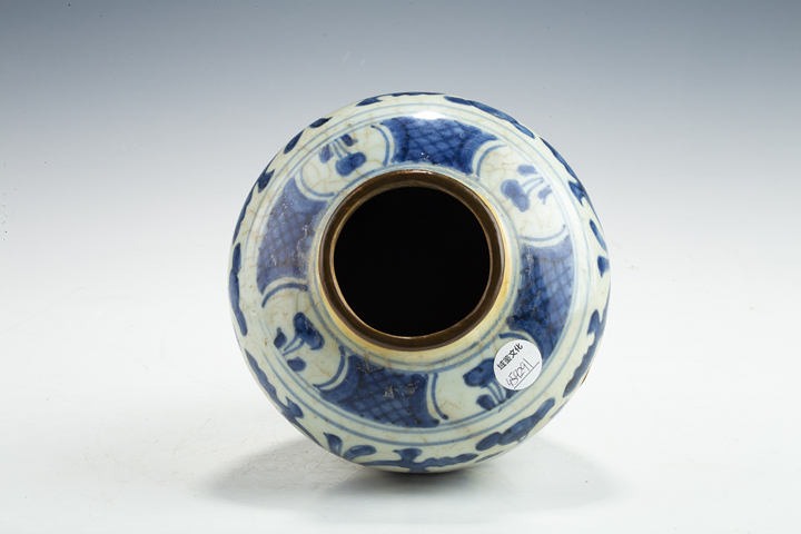 古玩陶瓷清早·青花纏枝花卉紋罐真品鑒賞圖