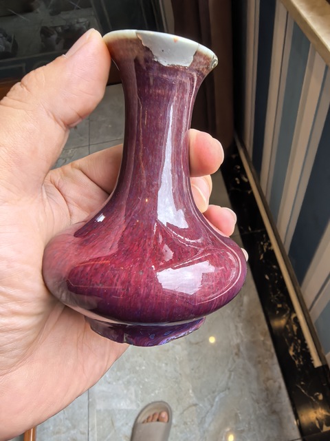 古玩陶瓷窯變紅釉荸薺瓶真品鑒賞圖