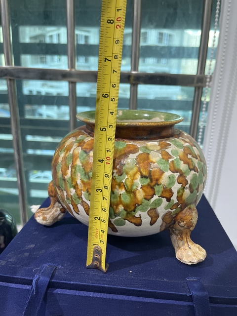 古玩陶瓷唐三彩真品鑒賞圖