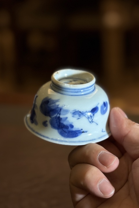 古玩陶瓷青花杯真品鑒賞圖