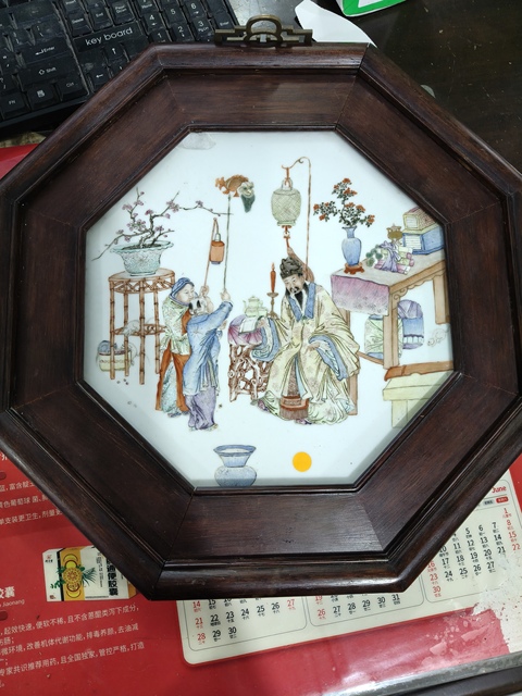 古玩陶瓷人物紋粉彩瓷板畫真品鑒賞圖